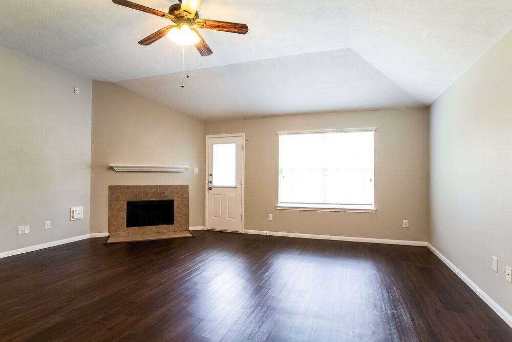 18411 Atascocita Meadows Dr - Photo 2 of 15