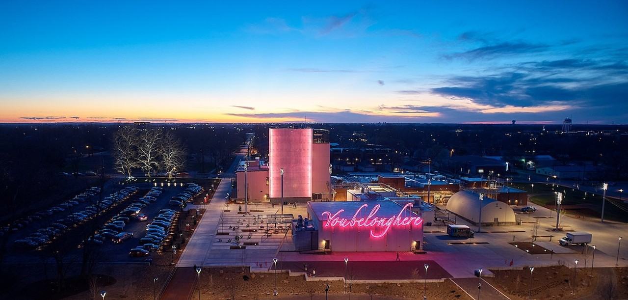 319 Nw A St #1221793P - Photo 3 of 38