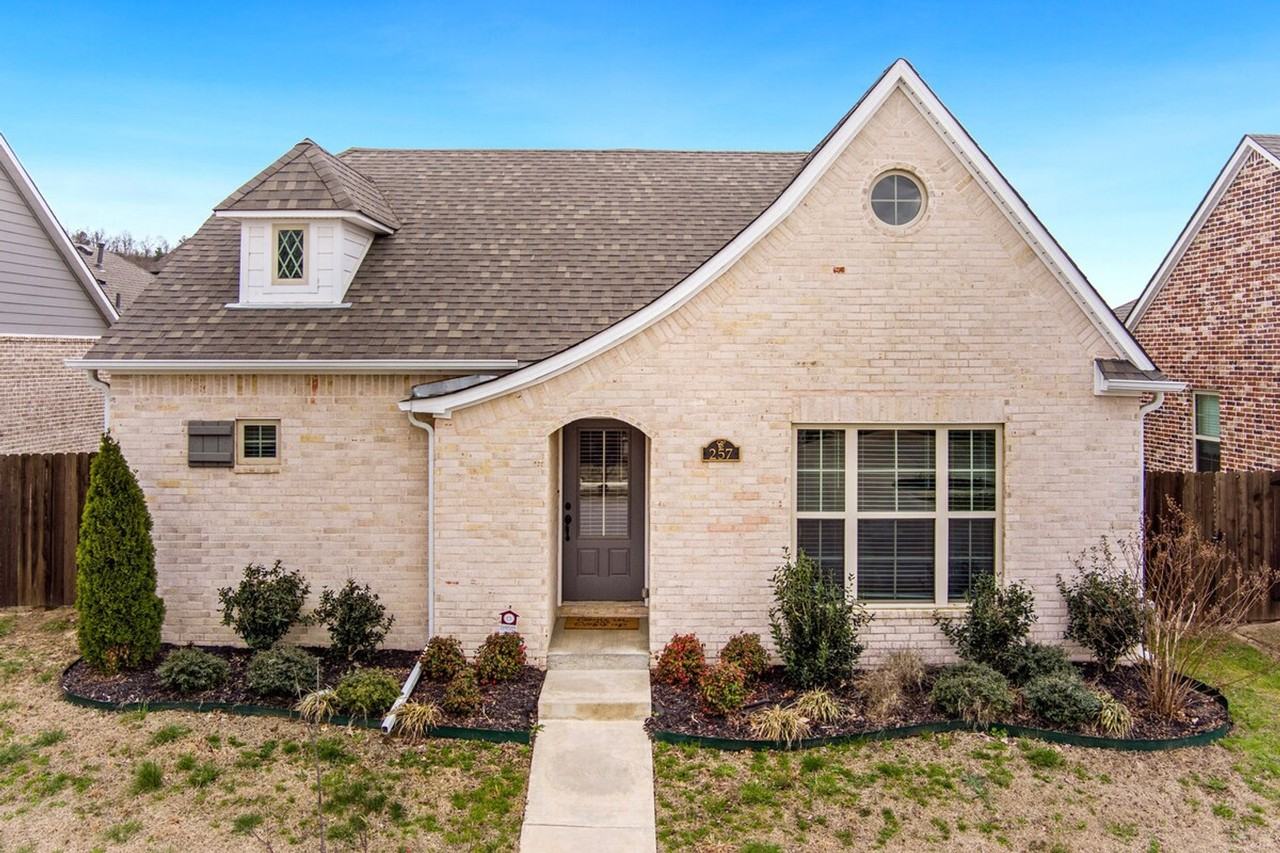 257 N Solitude Bnd #1221836P - Photo 3 of 28