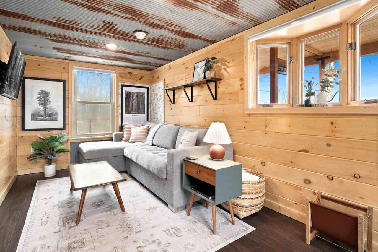 10512 Wooton Rd #1221867P - Photo 2 of 37