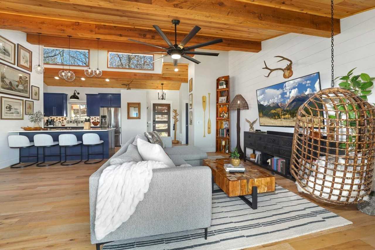 22941 War Eagle Blacktop Rd #1221872P - Photo 3 of 46