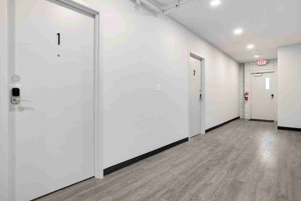 10 Riordan Rd #1221880P - Photo 7 of 34