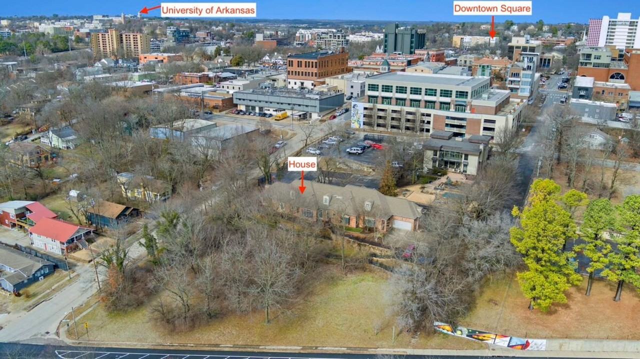 222 S Block Ave #1221894P - Photo 2 of 30