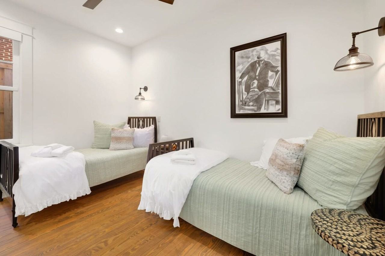 614 W Lafayette St #1221896P - Photo 7 of 48