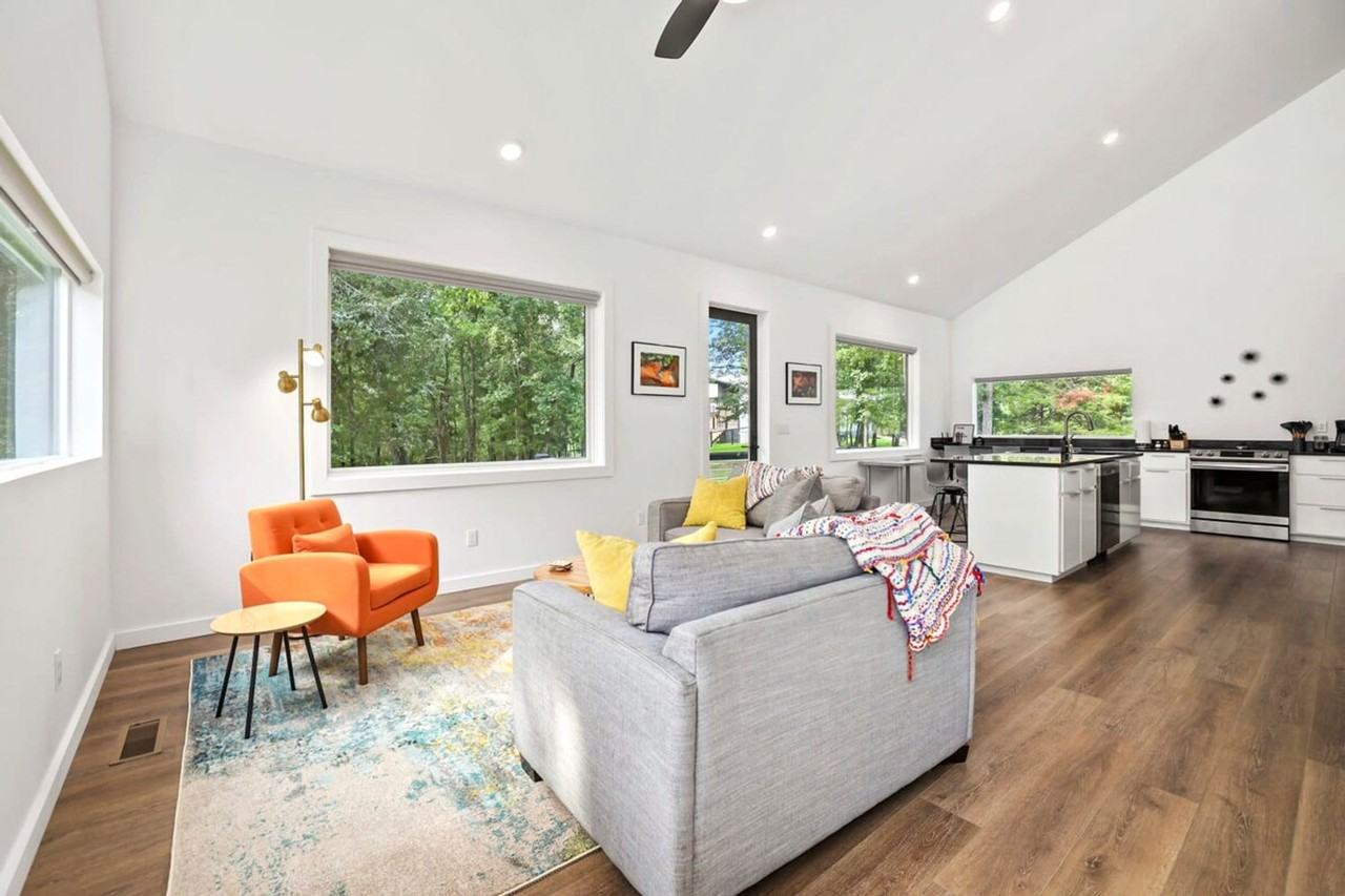 45 Center Rd #1221904P - Photo 3 of 24