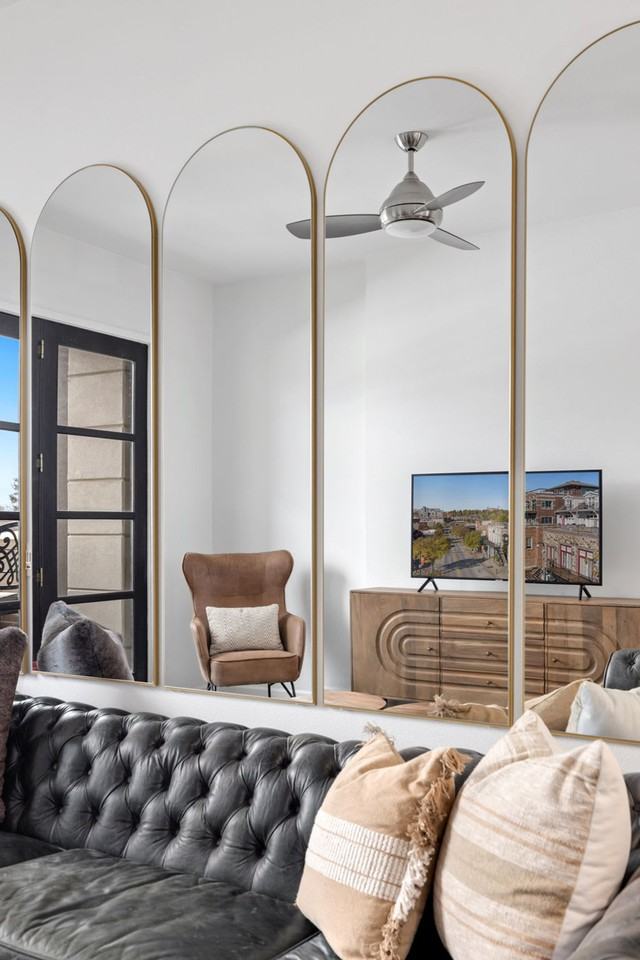 609 W Dickson St #1221927P - Photo 3 of 19