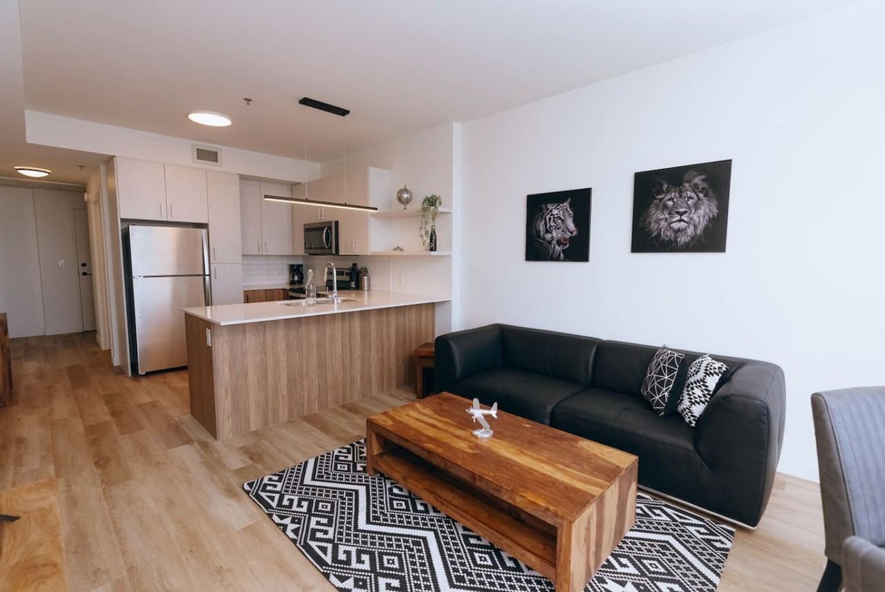 456 Gertrude Avenue - Photo 2 of 19