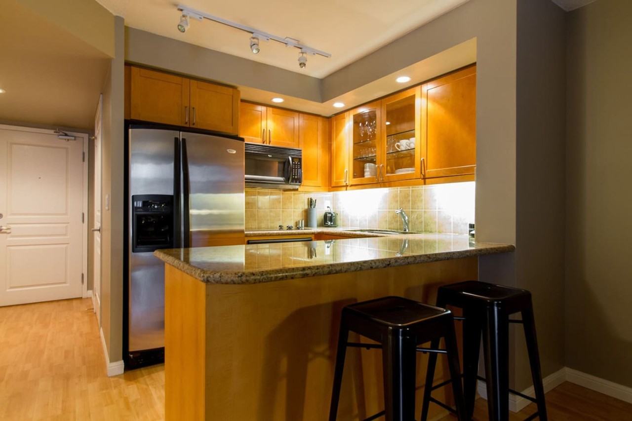 140 Simcoe St #1222987P - Photo 3 of 11