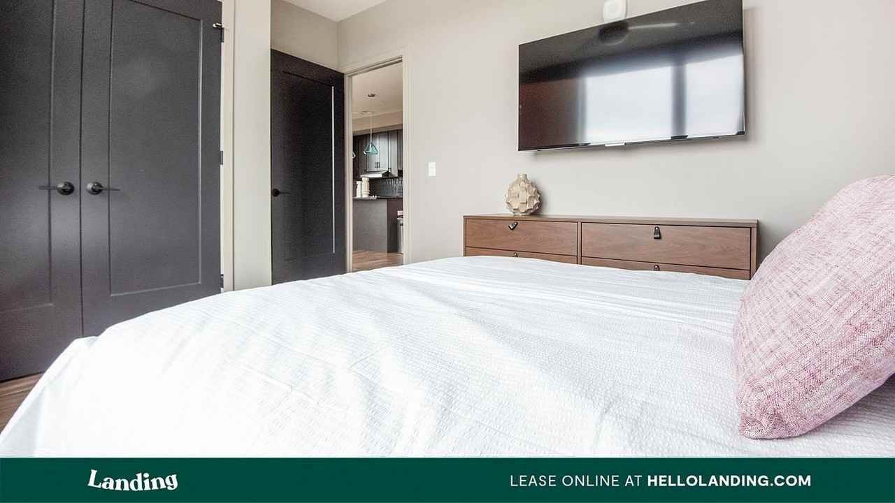 299 DeBaliviere Ave - Photo 5 of 50