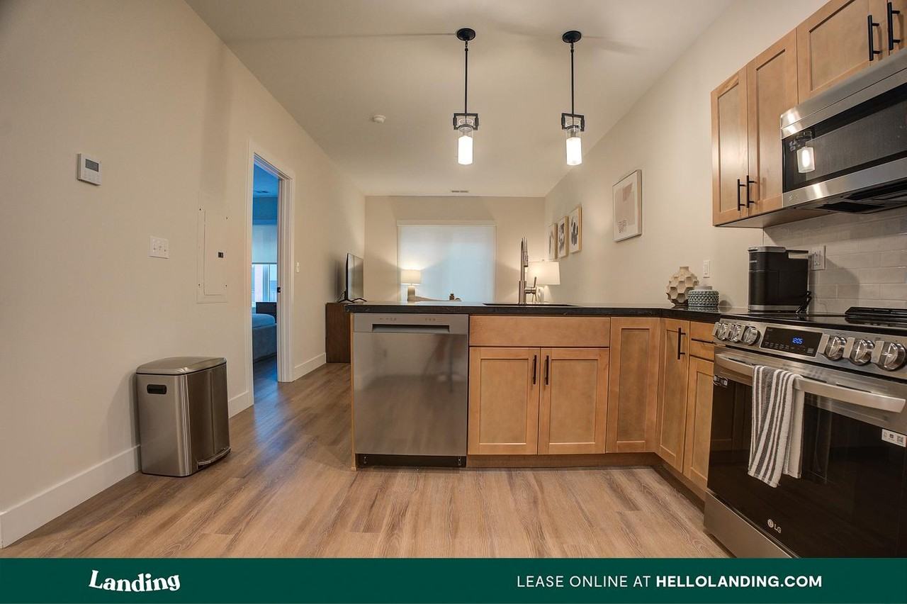 1999 E Boston St - Photo 7 of 50