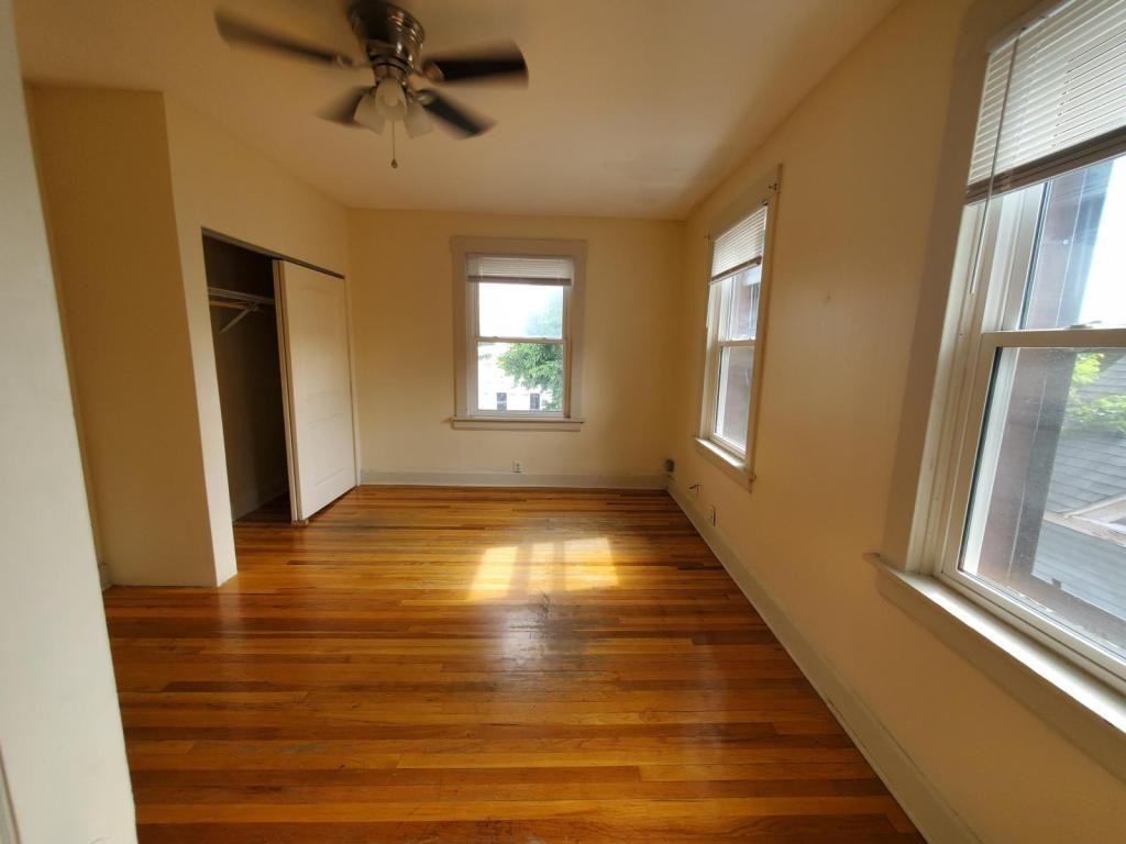 511 E Cherry St ##5 - Photo 6 of 8