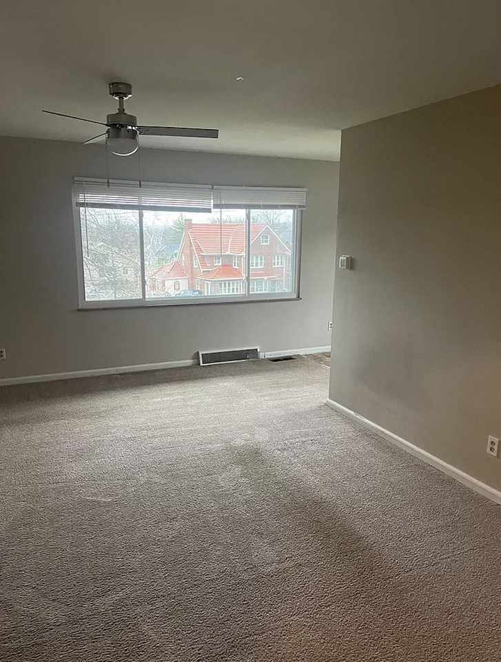 221 Far Hills Ave #1 - Photo 3 of 17