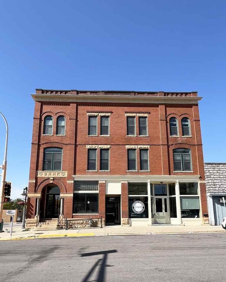 Grande Apartments - Photo 2 of 16