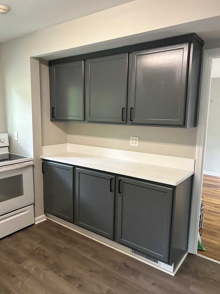 435 W 46th St #NA - Photo 2 of 14