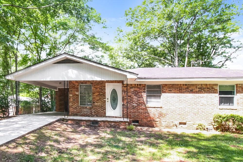 5141 Hillside Dr Nw - Photo 3 of 16