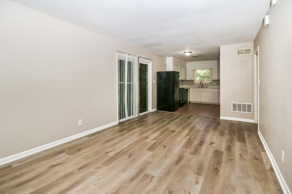 5141 Hillside Dr Nw - Photo 5 of 16