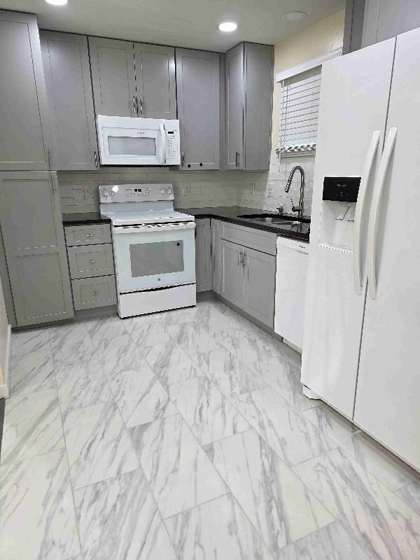 2507 Dale Creek Dr Nw - Photo 4 of 16