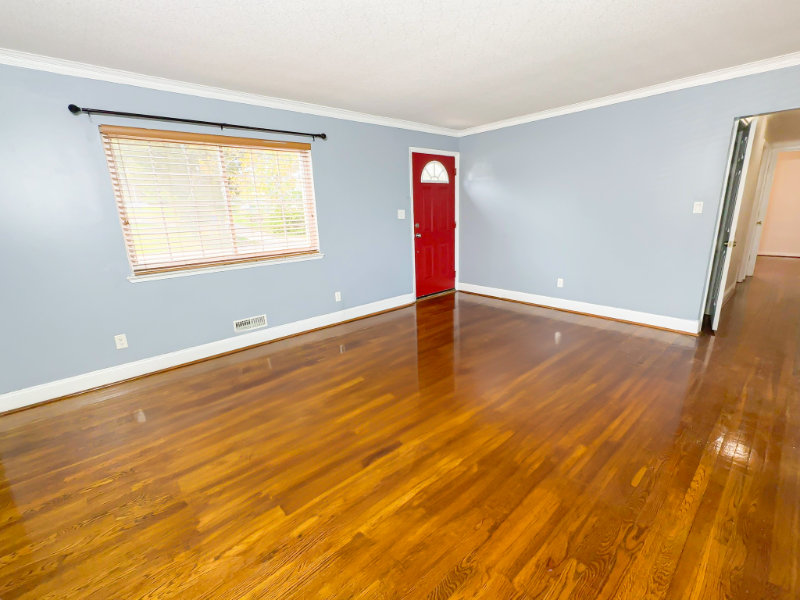 3217 Saint Lukes Ln - Photo 3 of 19