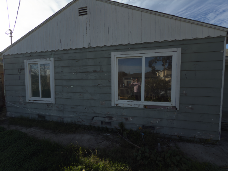 1245 Laurel Ave - Photo 2 of 20