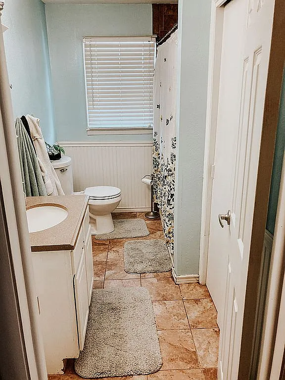 415 S 6th St - Photo 3 of 13