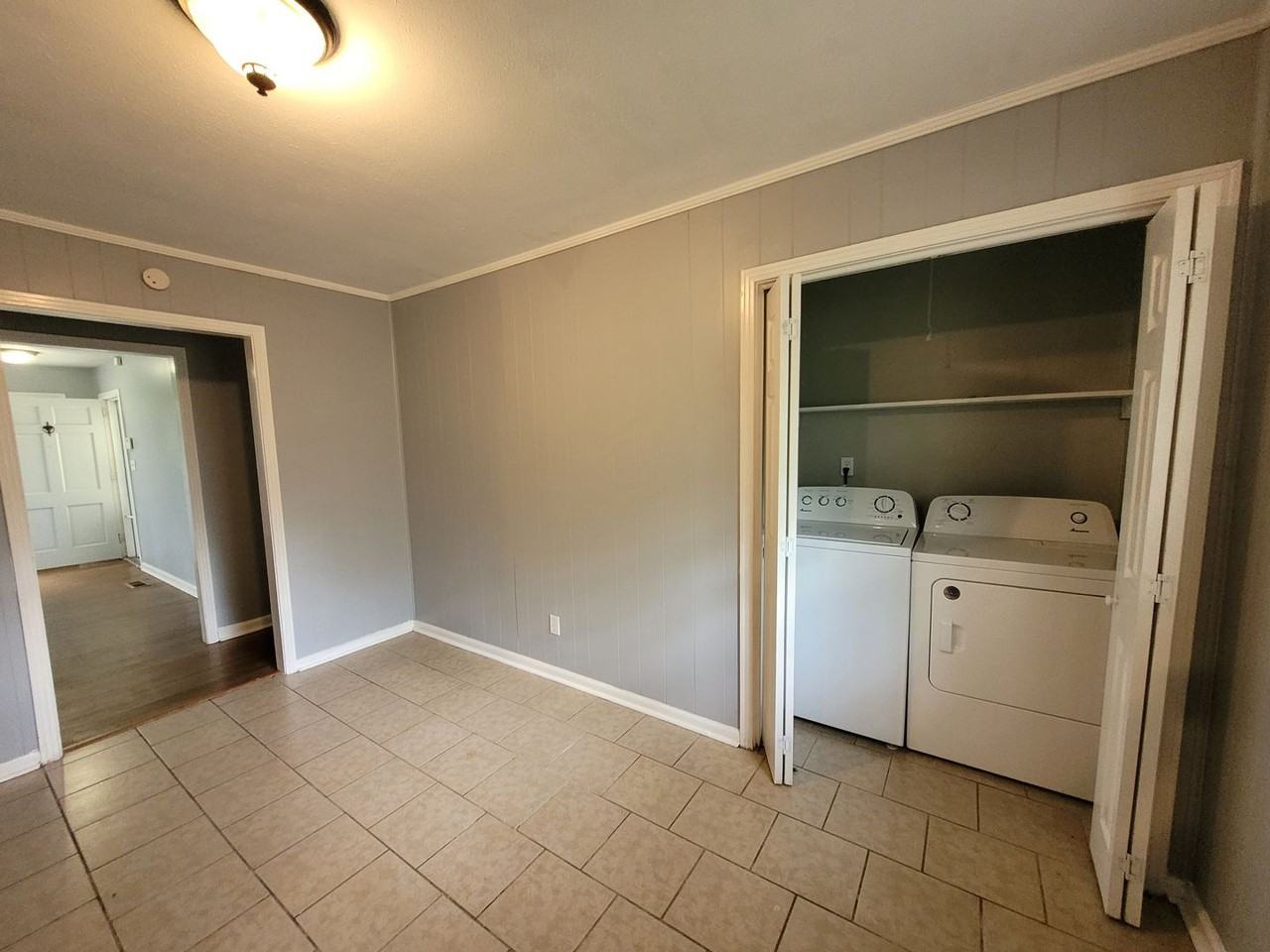 4611 Daugette Dr Nw - Photo 4 of 17