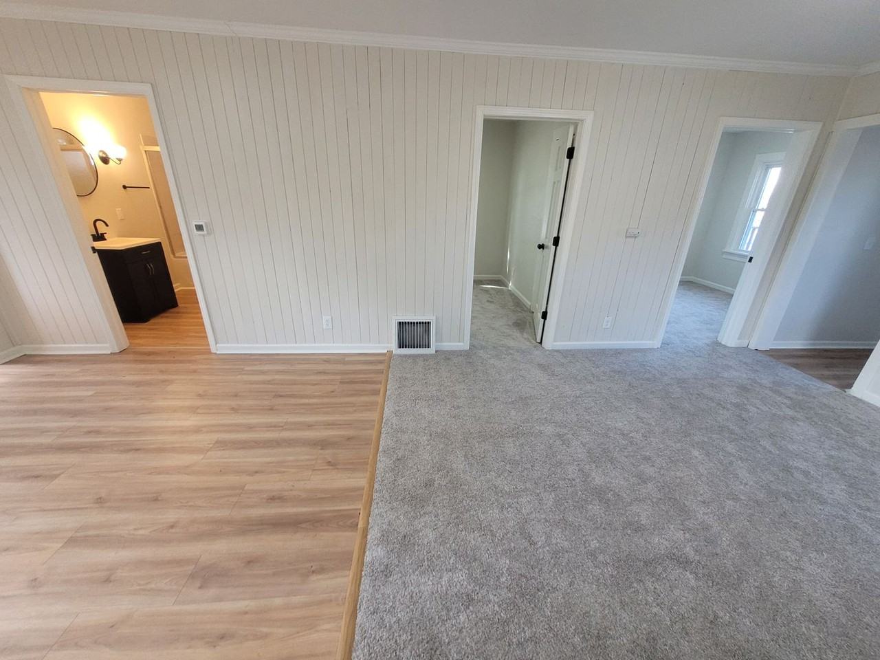 5716 Ovid Ave - Photo 3 of 21