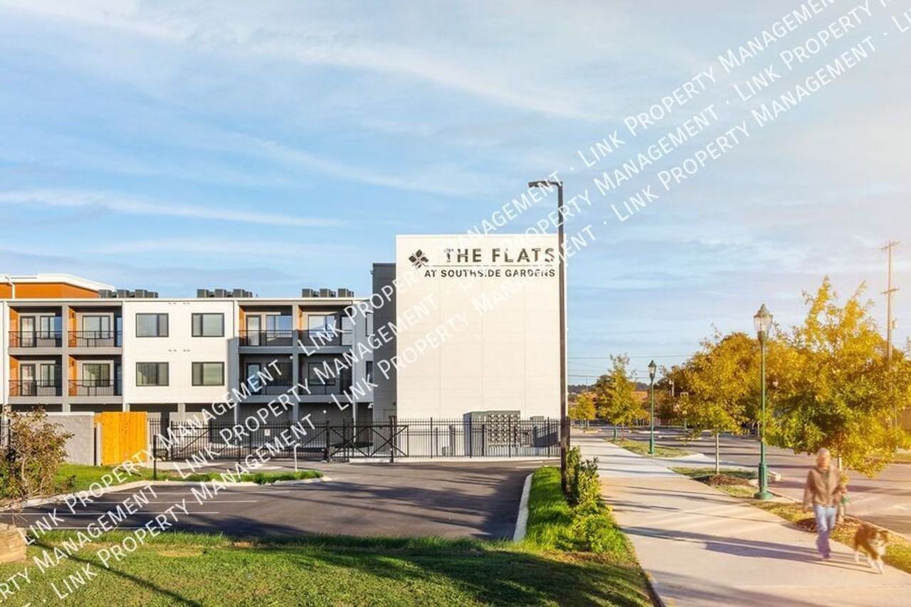 245 245 W 26th St - Flats Model 237 - Photo 3 of 35