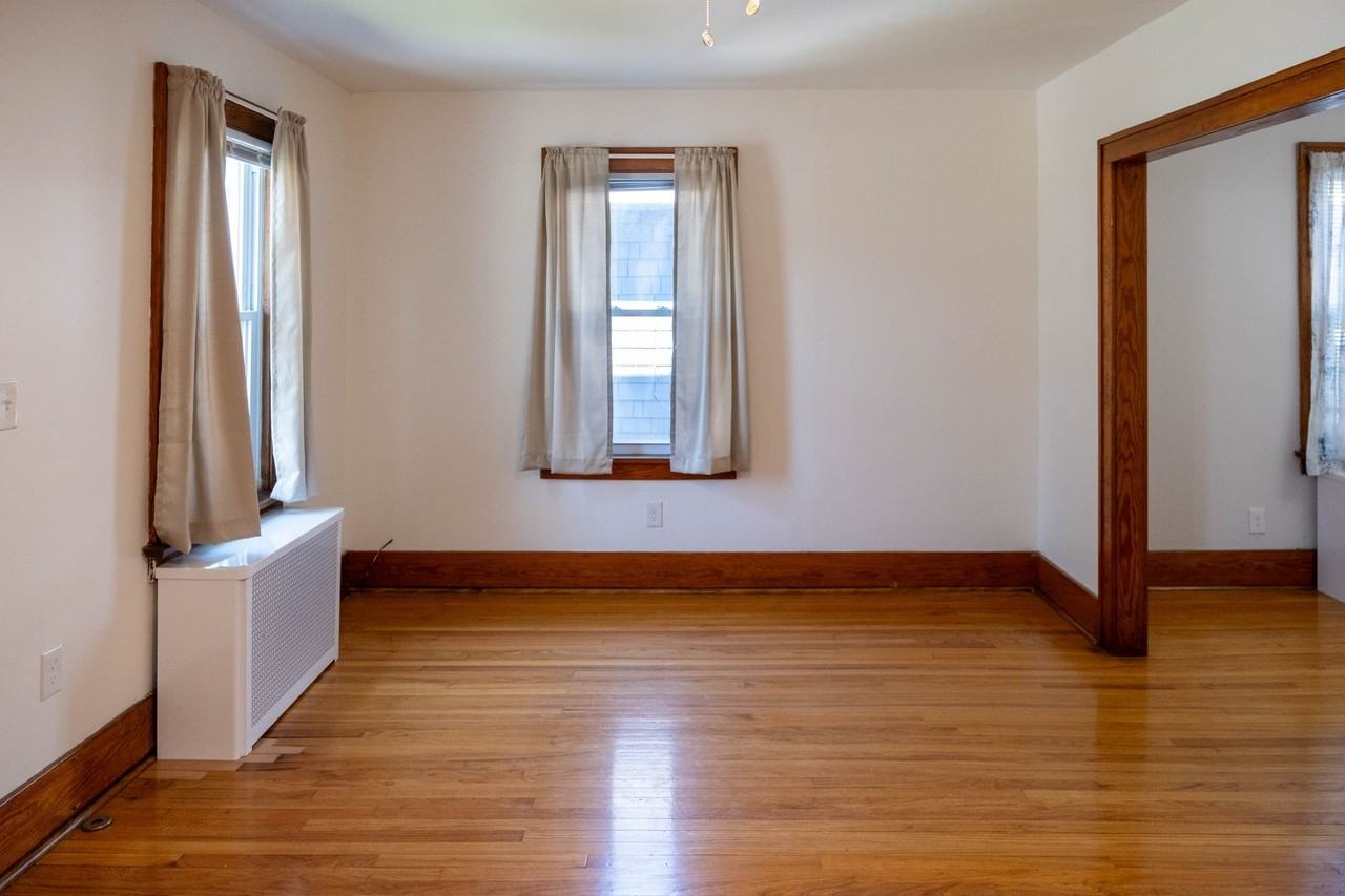 611 Cramer Ave - Photo 4 of 40