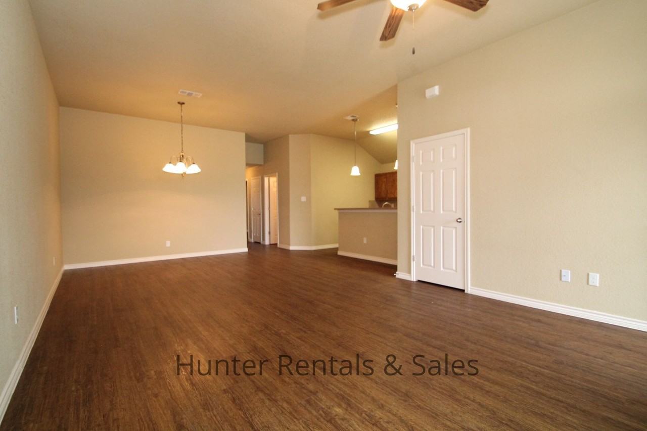 301 Study Hall Loop Apt B - Photo 6 of 25