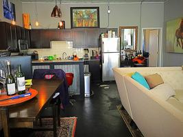featured image of 3317 N Shartel Ave