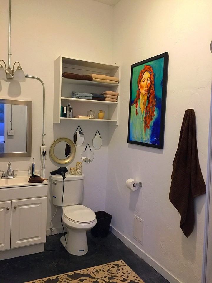3317 N Shartel Ave - Photo 7 of 9