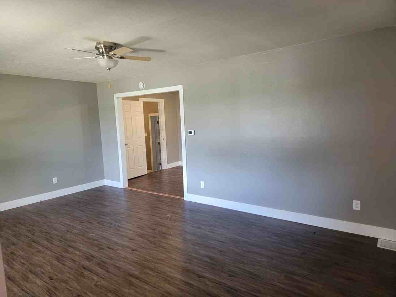 1516 Schuler Dr - Photo 2 of 14