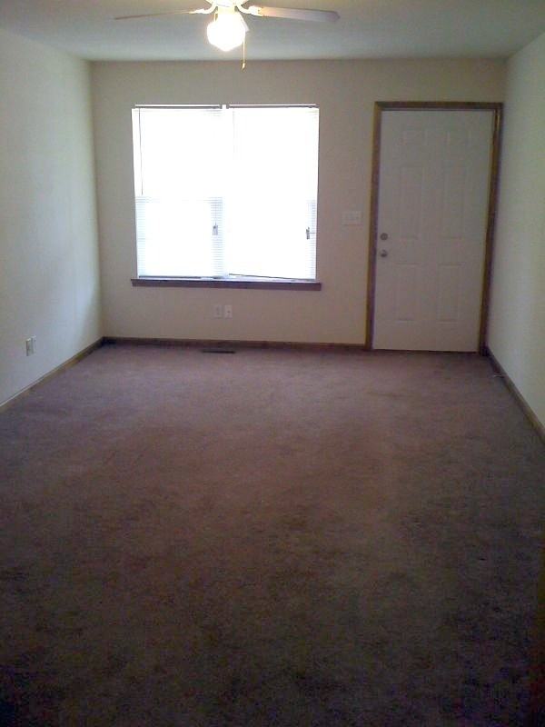 310B Tarver St Se - Photo 3 of 7