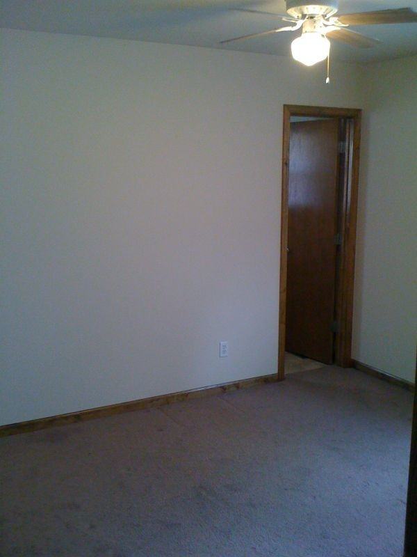 310B Tarver St Se - Photo 4 of 7