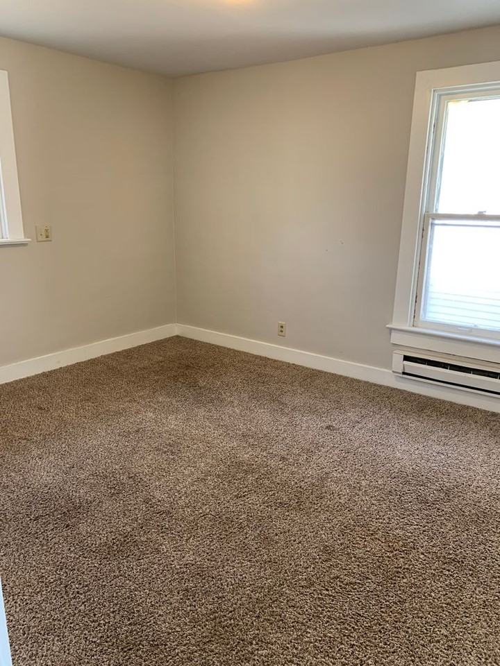 3130 Broadway - Photo 6 of 8