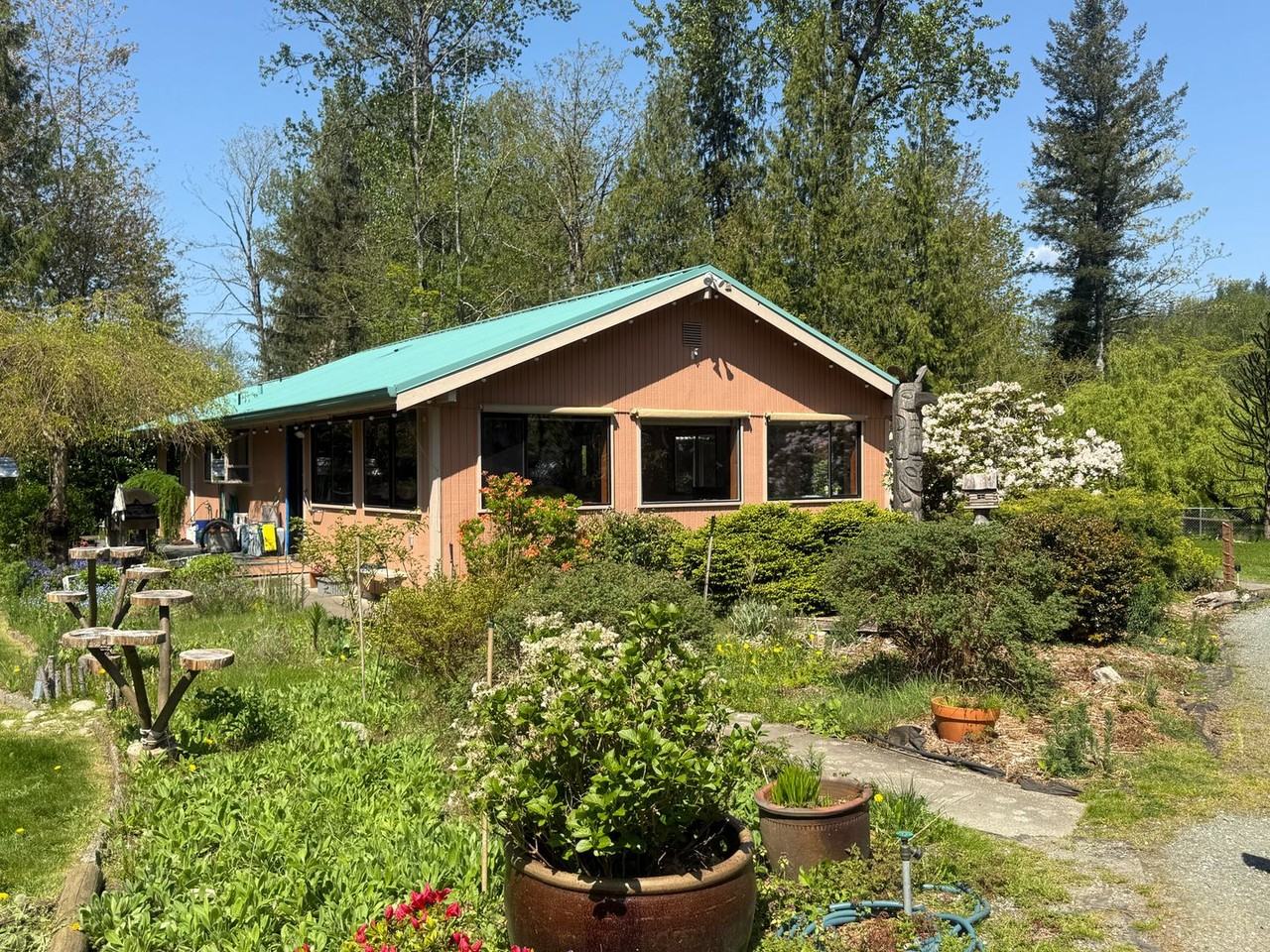 39927 May Creek Rd - Photo 2 of 50