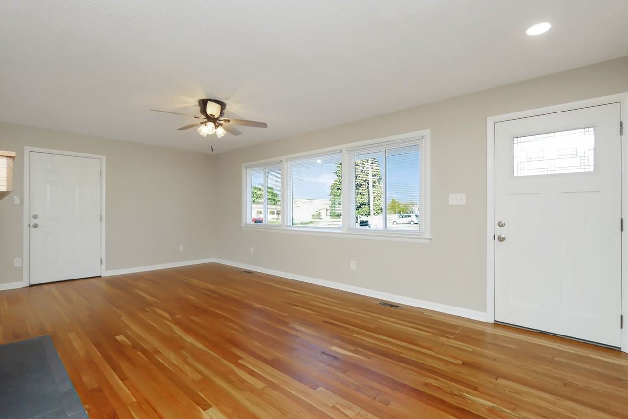 11 Sandpiper St - Photo 5 of 33
