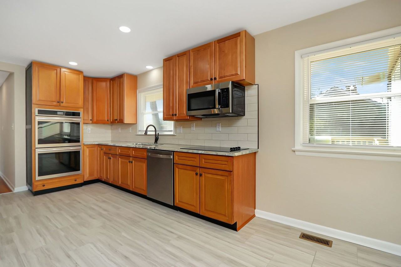 11 Sandpiper St - Photo 6 of 33