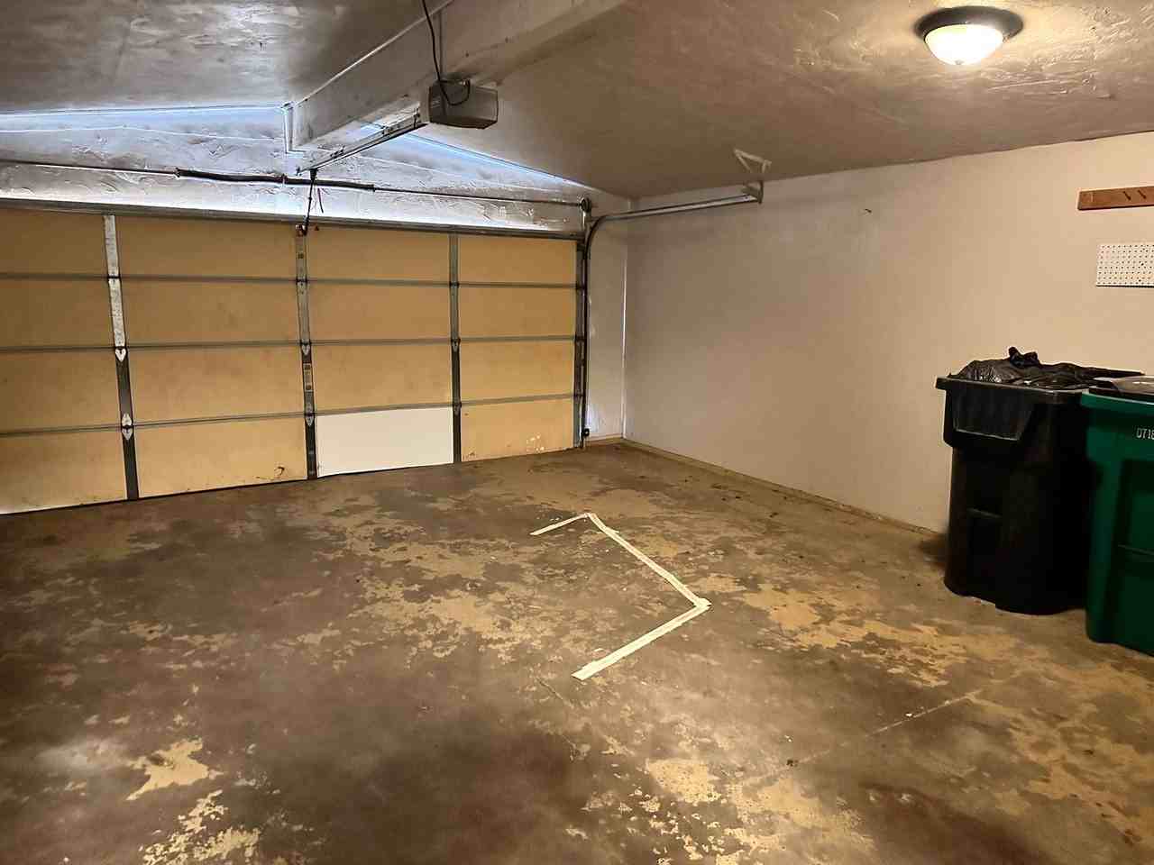 11004 Northwest 115th Street - Photo 7 of 26