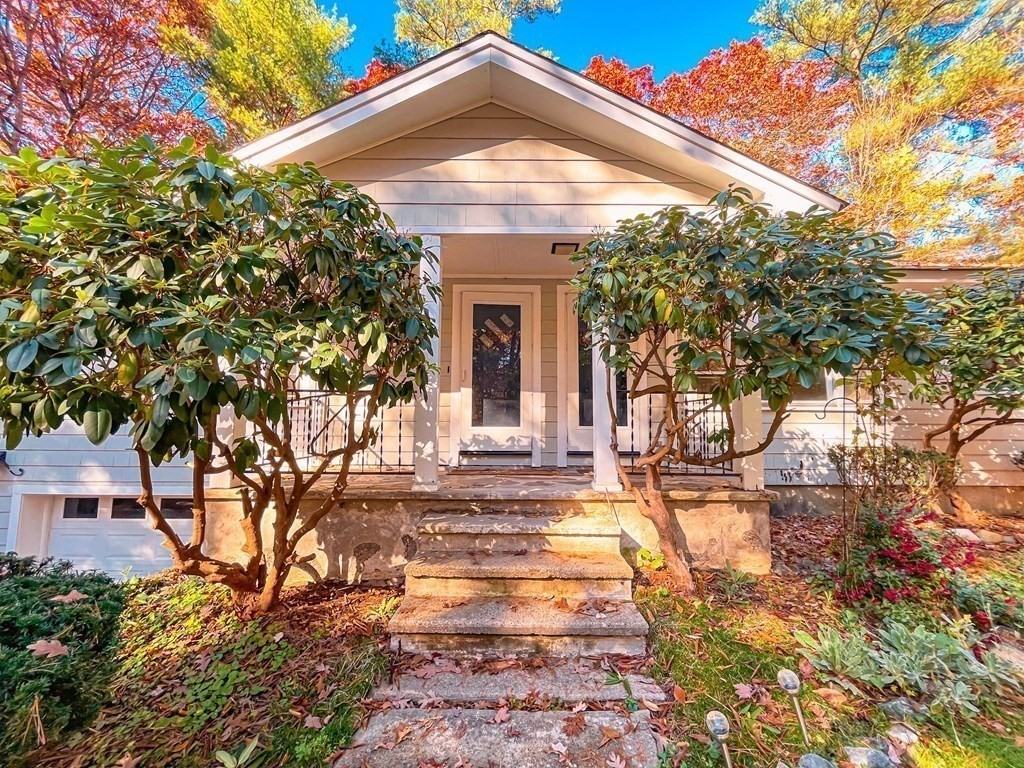 315 Oak St #1 - Photo 2 of 19