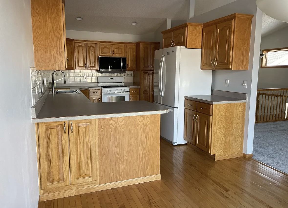 2706 Wheatland Dr S #NA - Photo 3 of 20