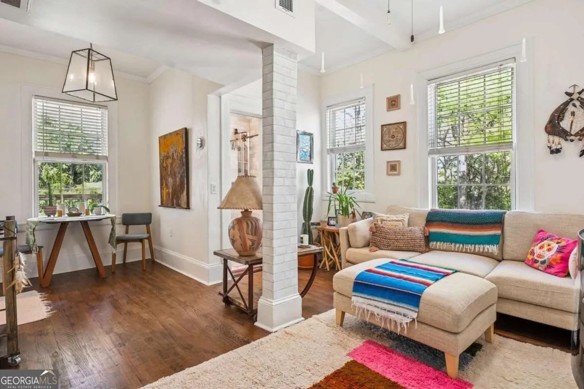 737 Barnett Street Northeast #NA - Photo 3 of 20