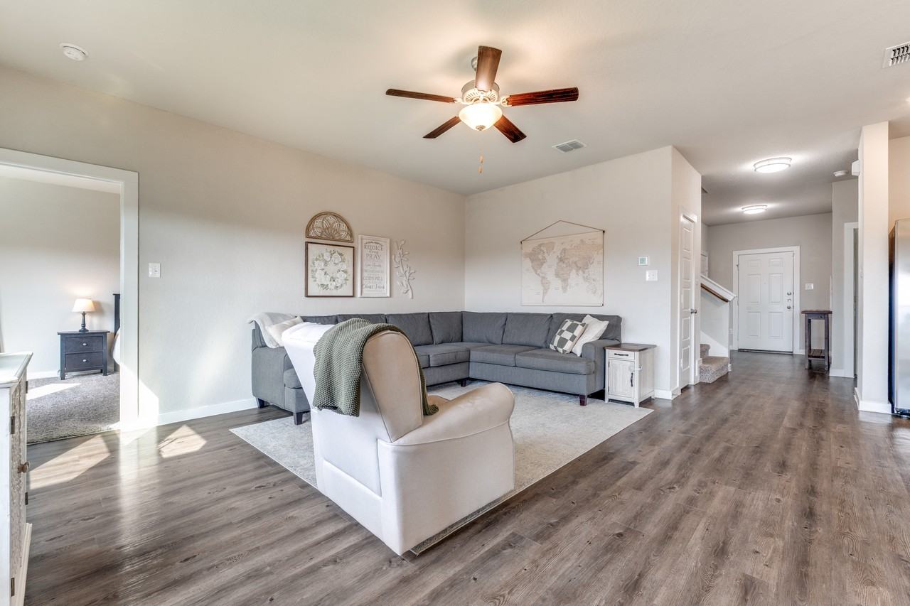2427 Valencia Crst #NA - Photo 6 of 25