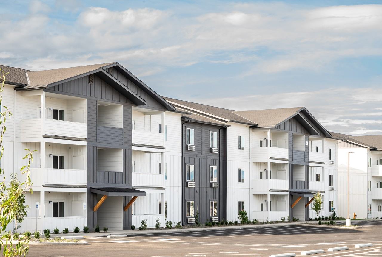 Gateway Apartments - Photo 2 of 42