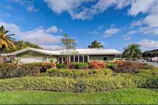 502 Palm Dr - Photo 1 of 1