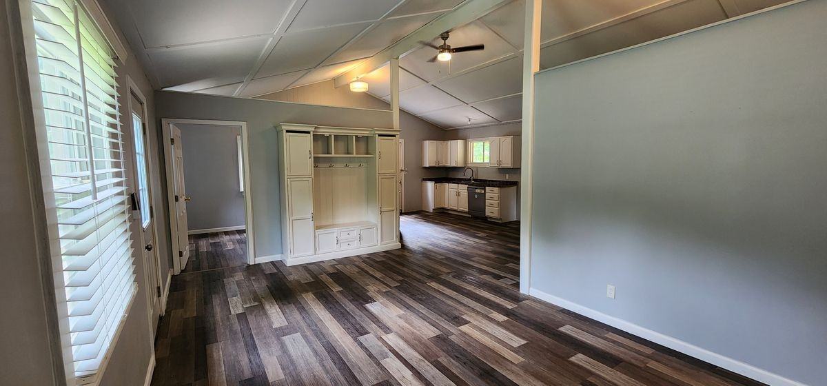 1936 Shawnee Way - Photo 2 of 11