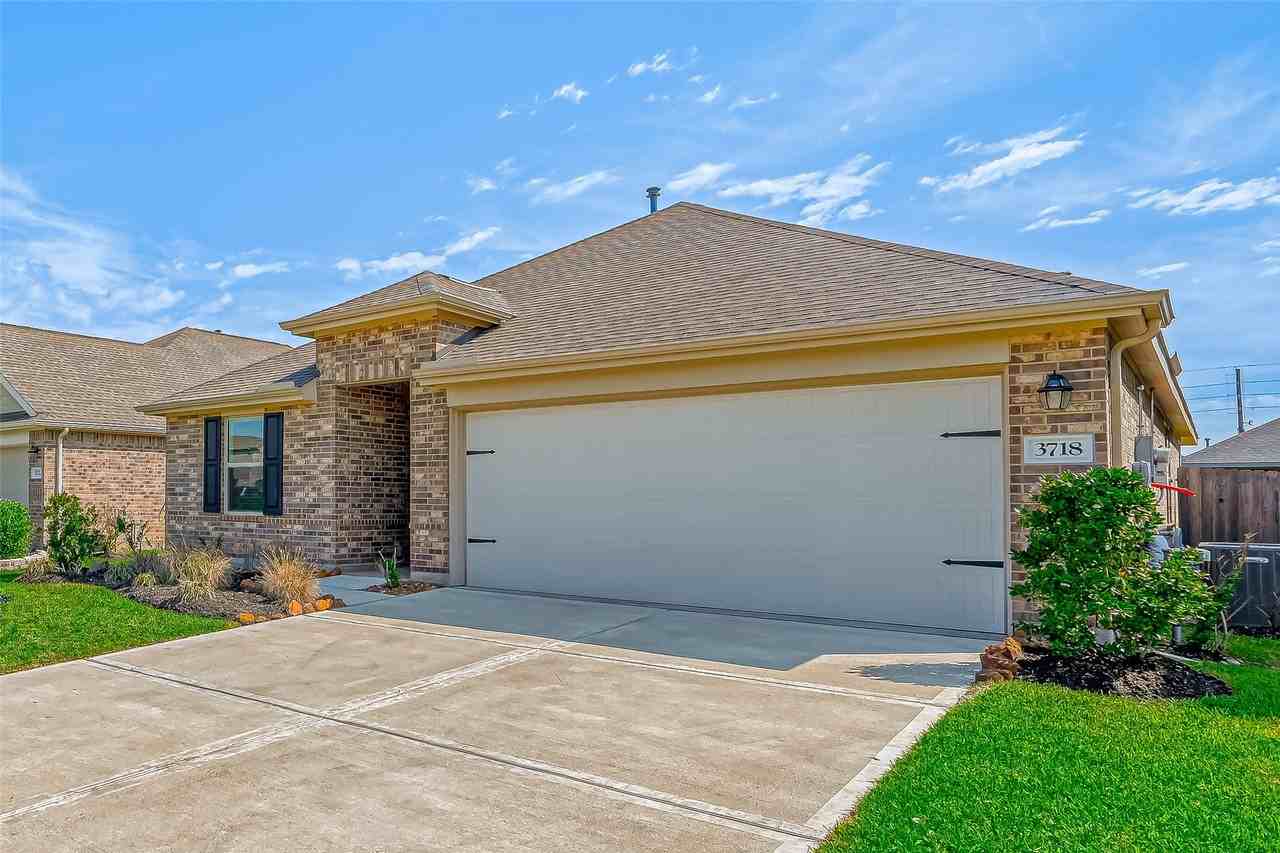 3718 Whirling Way - Photo 3 of 33