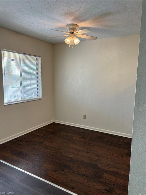 4625 Bayshore Dr ##D10 - Photo 4 of 14