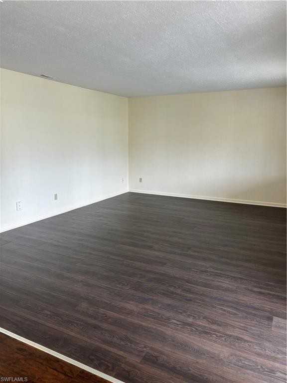 4625 Bayshore Dr ##D10 - Photo 6 of 14