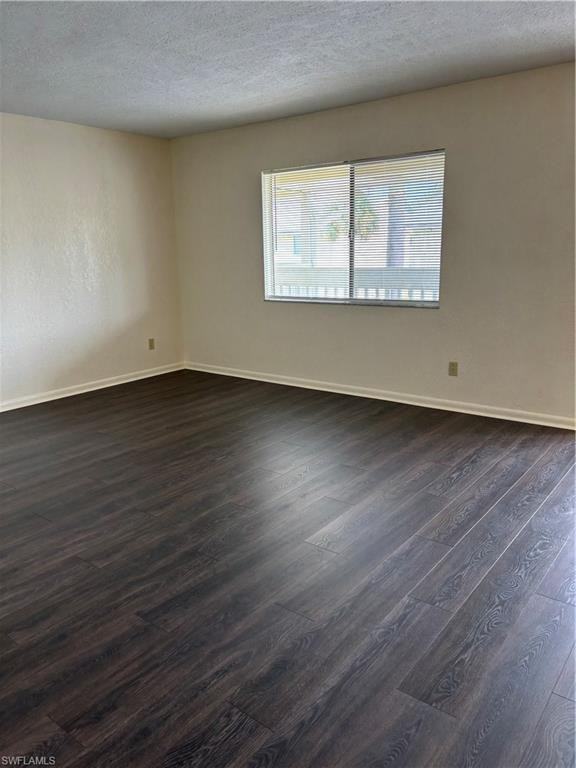 4625 Bayshore Dr ##D10 - Photo 7 of 14